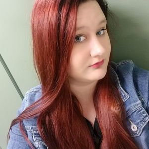 Meet your Posher, Rayne